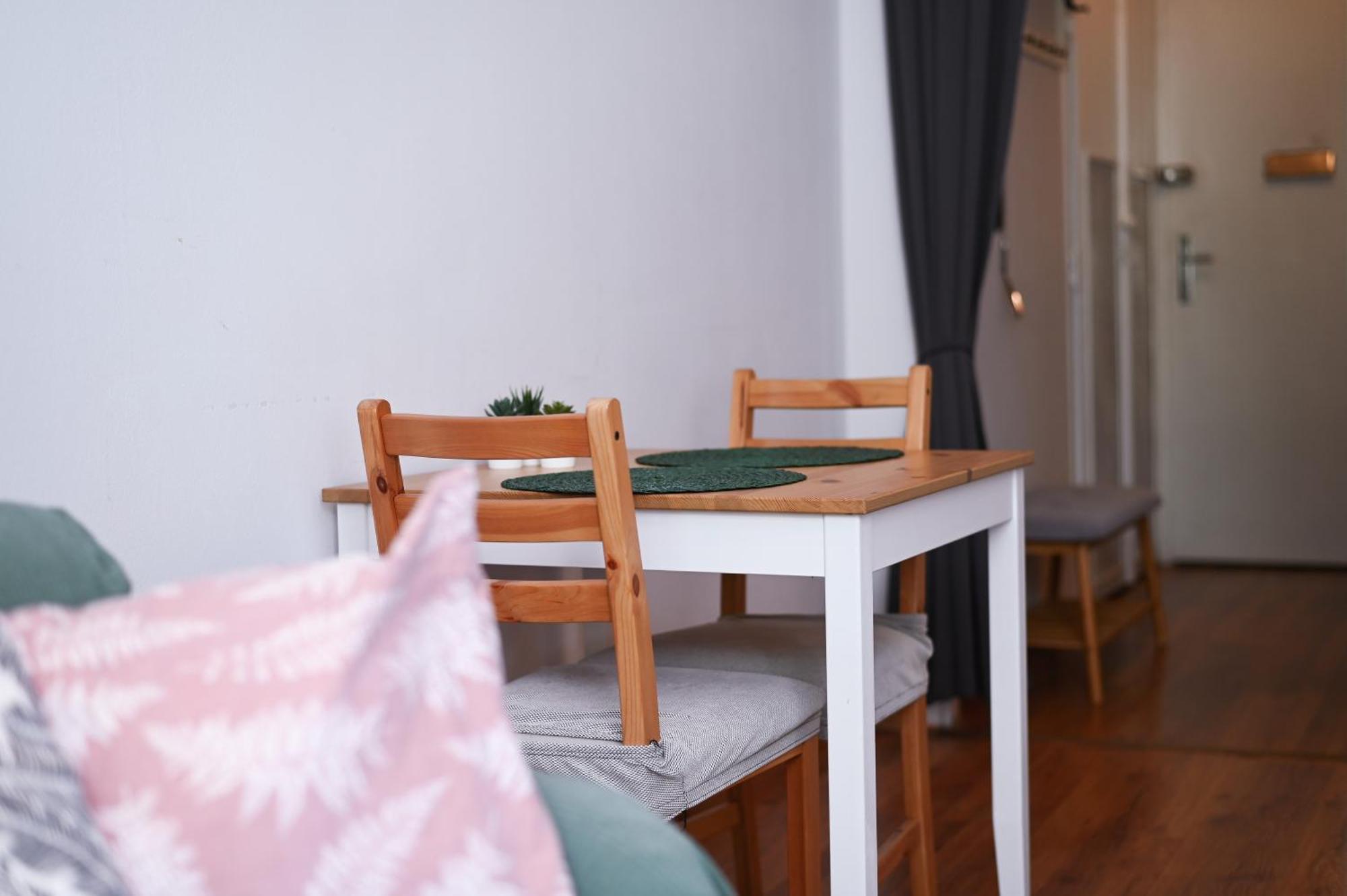 Central Urban Studio - Style Meets Comfort Bratislava Eksteriør bilde